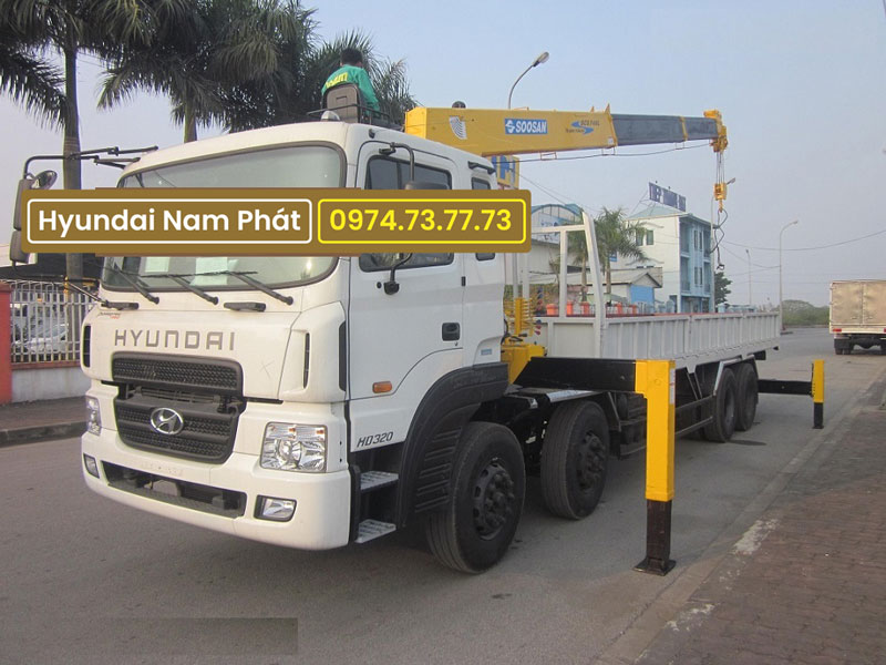 Xe Tải Hyundai 4 Chân HD320 Gắn Cẩu Soosan 7 Tấn SCS746L Hàn Quốc